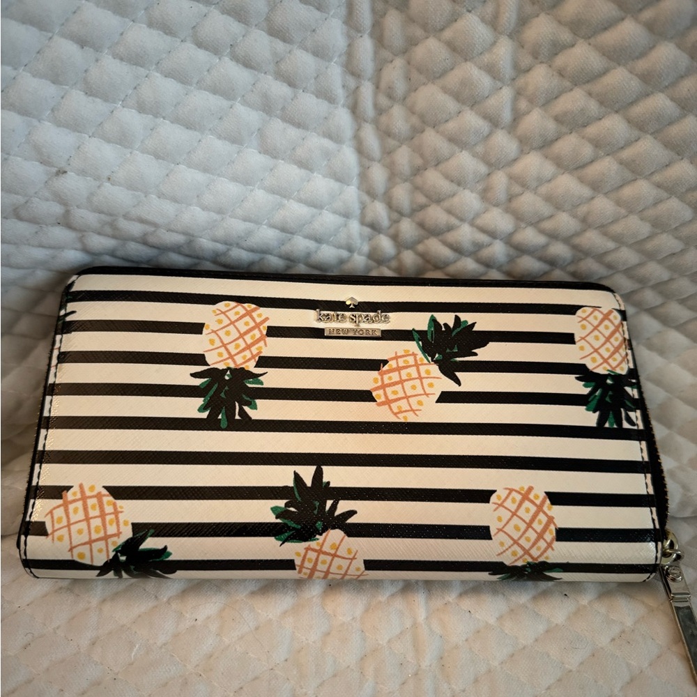 Kate Spade Black and White Striped Wallet